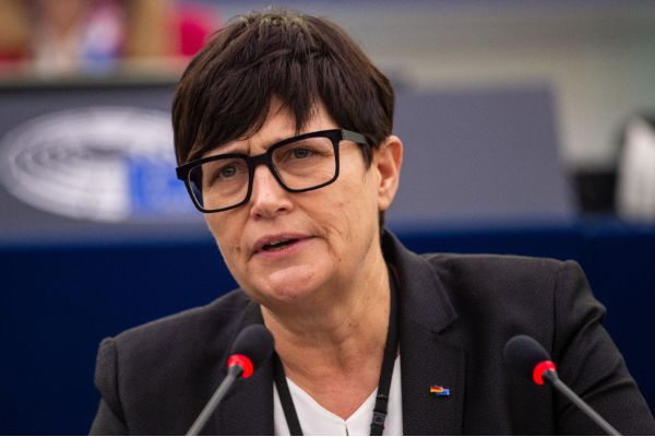 Christine Schneider